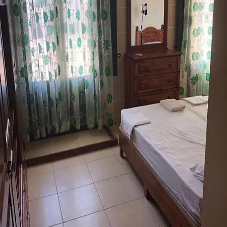 Guest house Qronfli