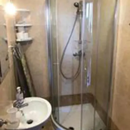 Guest house Qronfli *